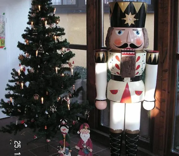 Nussknackerbaude بيت ضيافة سيفن